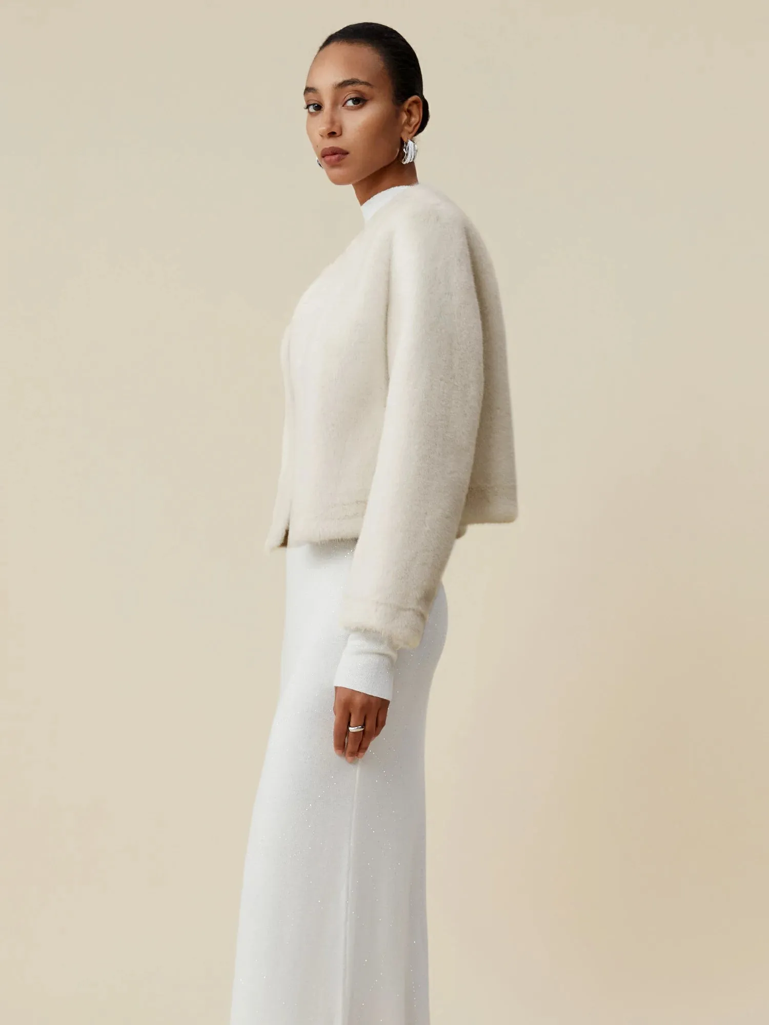 Amoretu V-Neck Long Sleeve Eco-Friendly Fur Short Coat