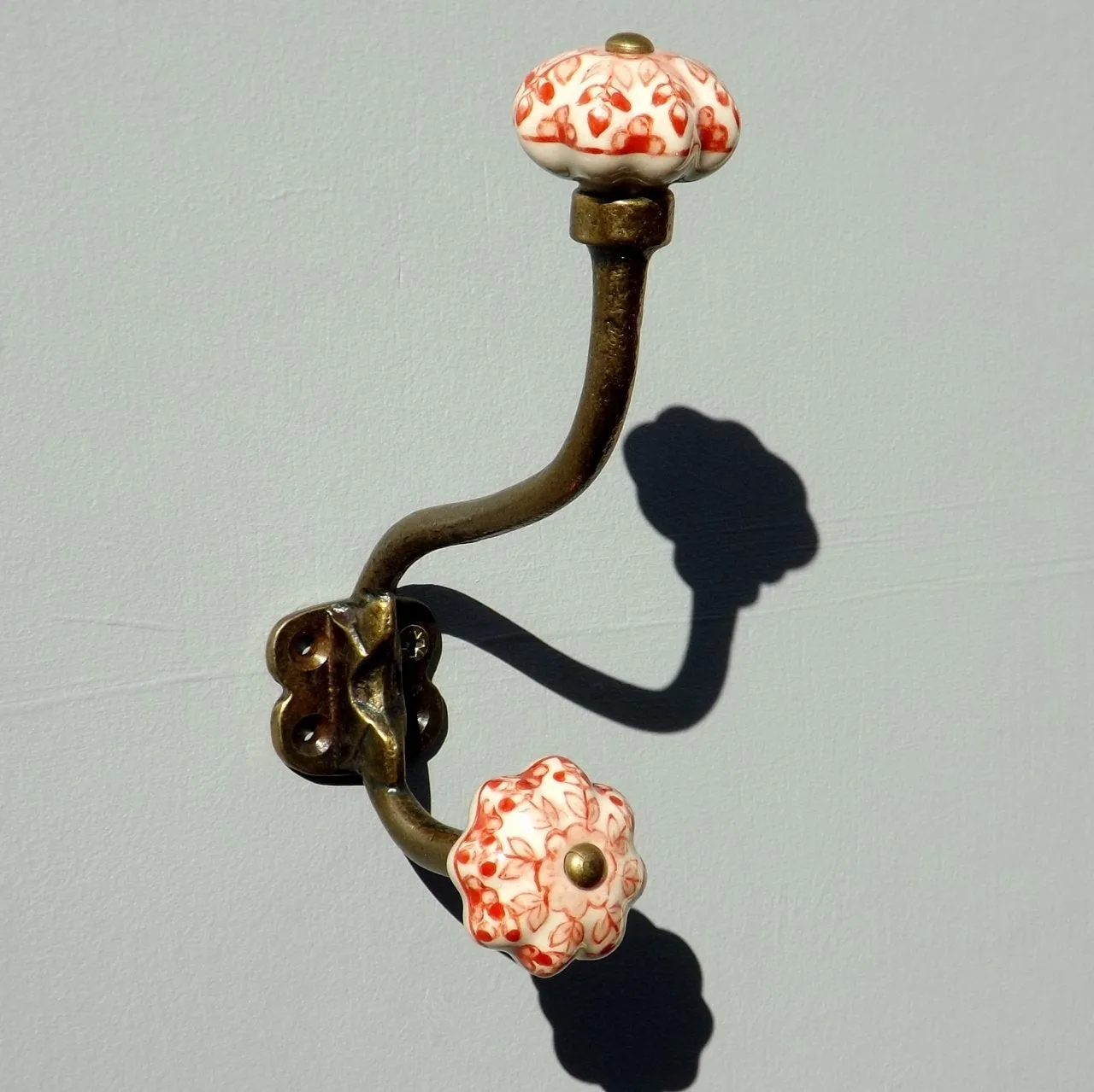 Antique brass effect Double Hook with Red & White shaped ceramic ends