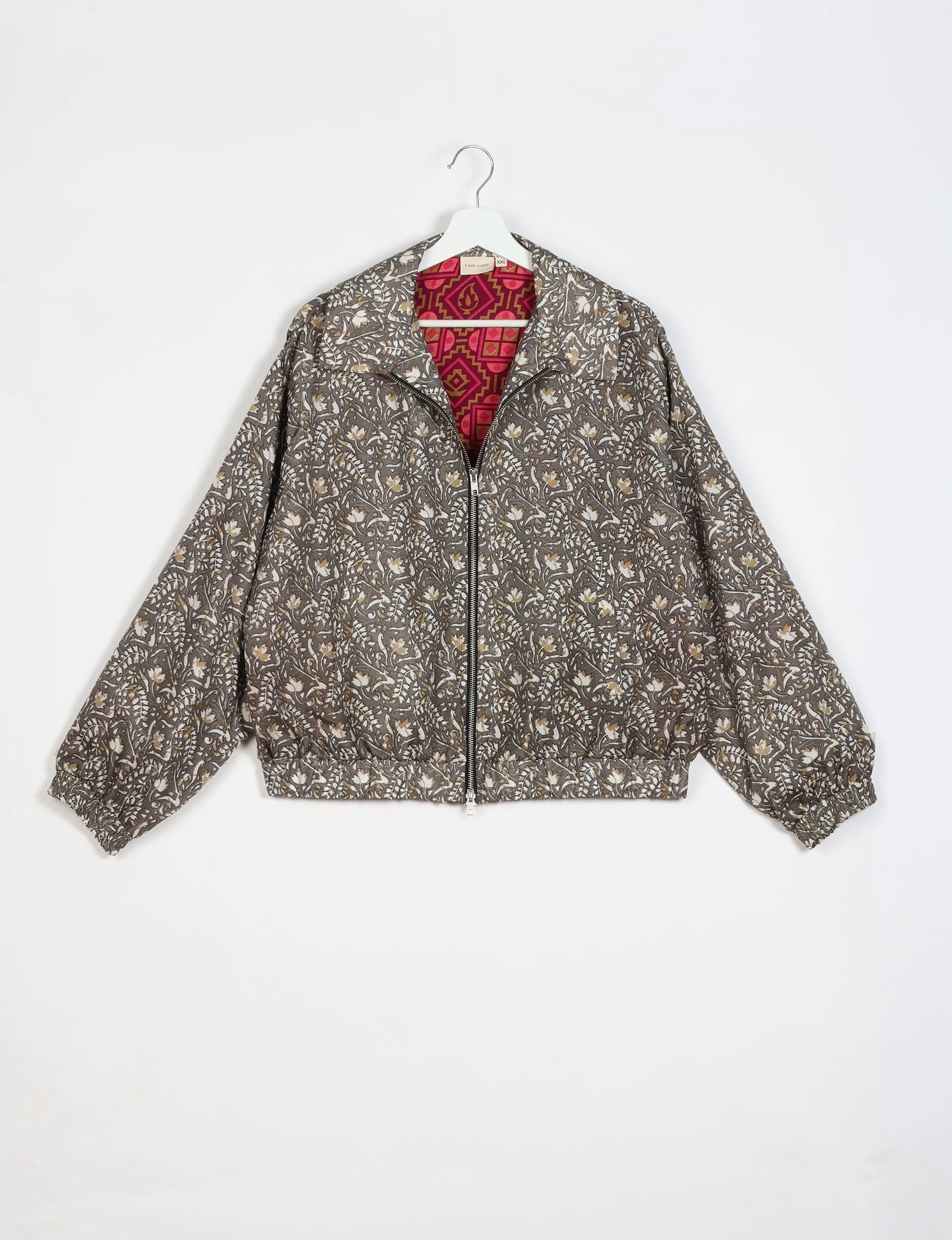 BOMBER JACKET