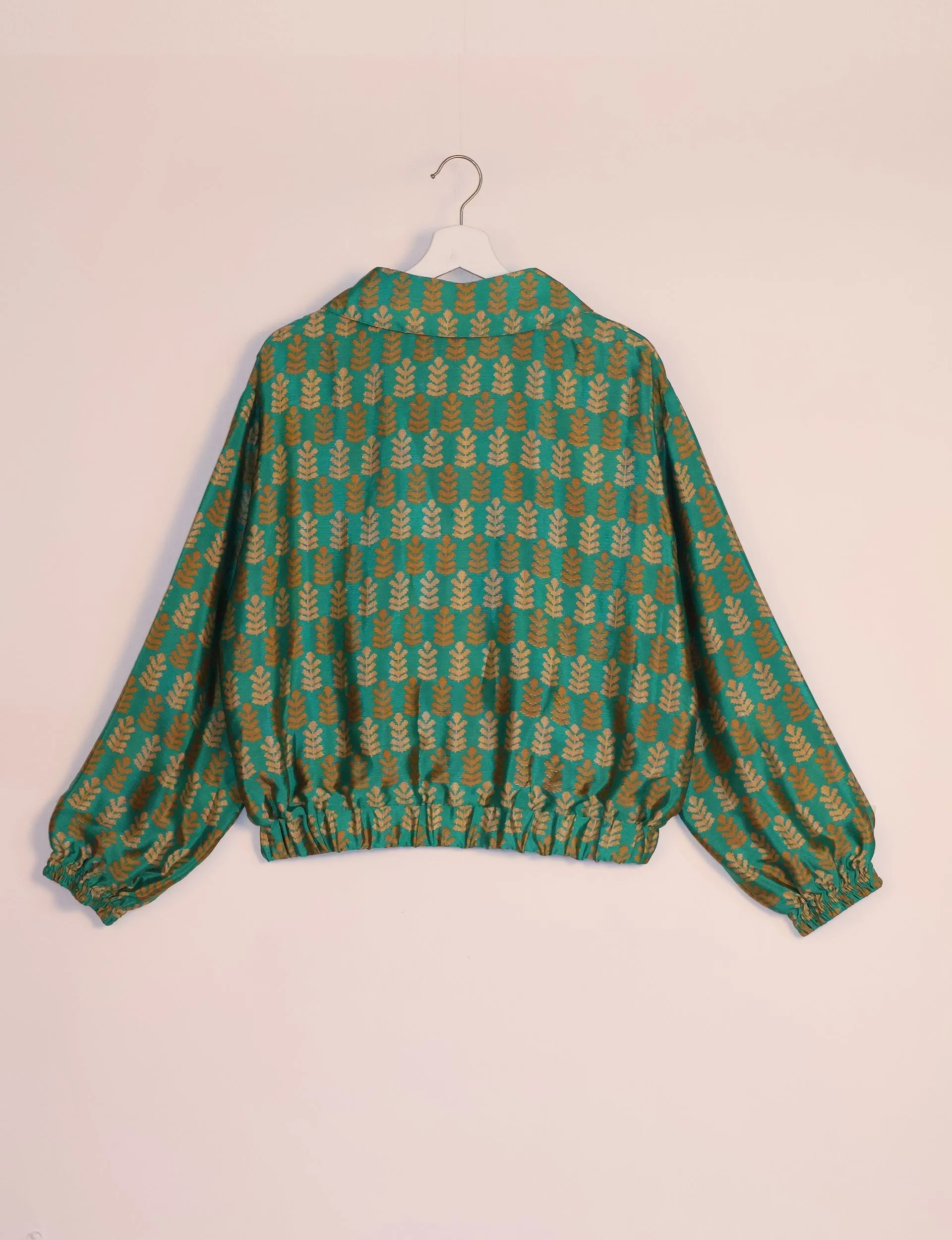 BOMBER JACKET