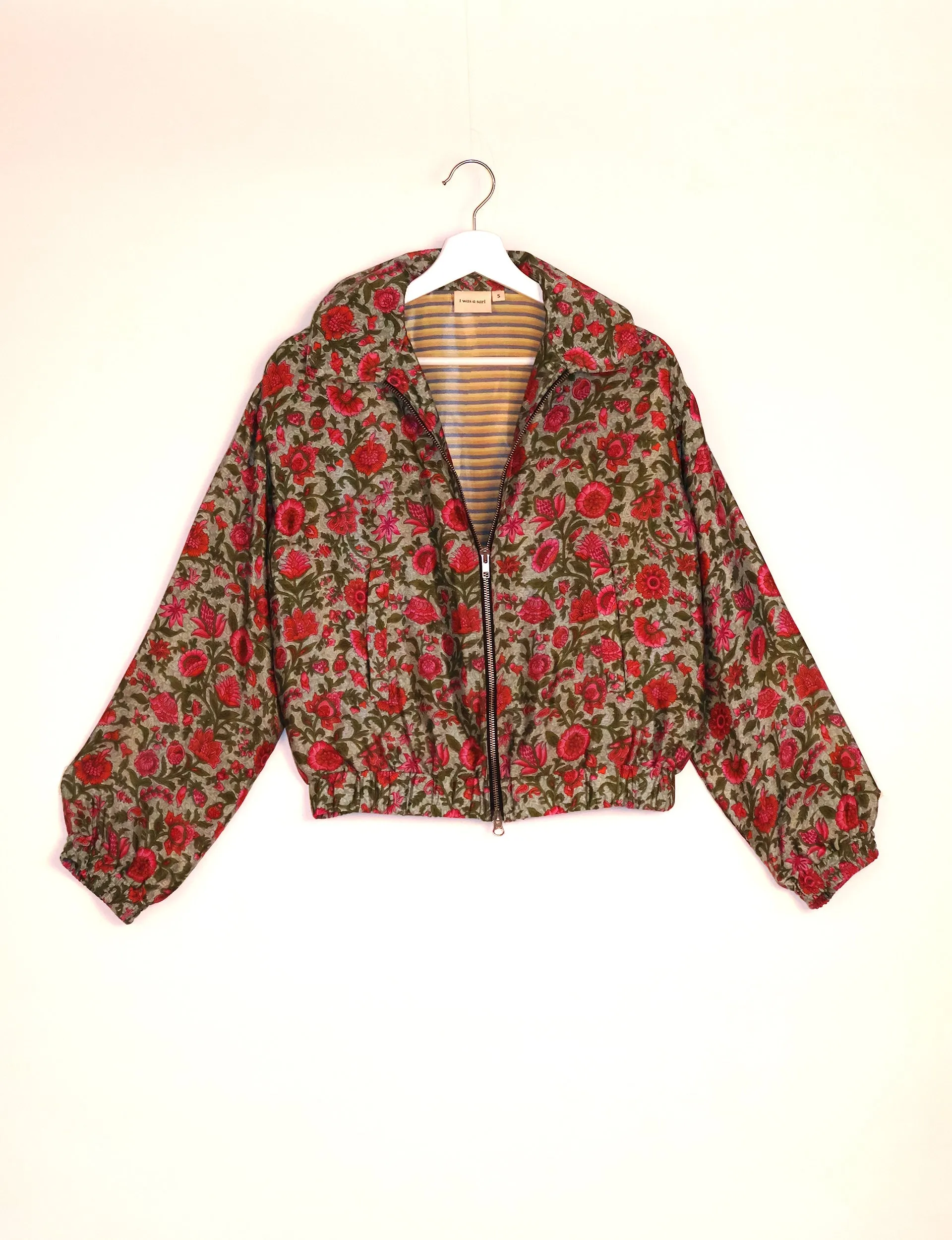 BOMBER JACKET
