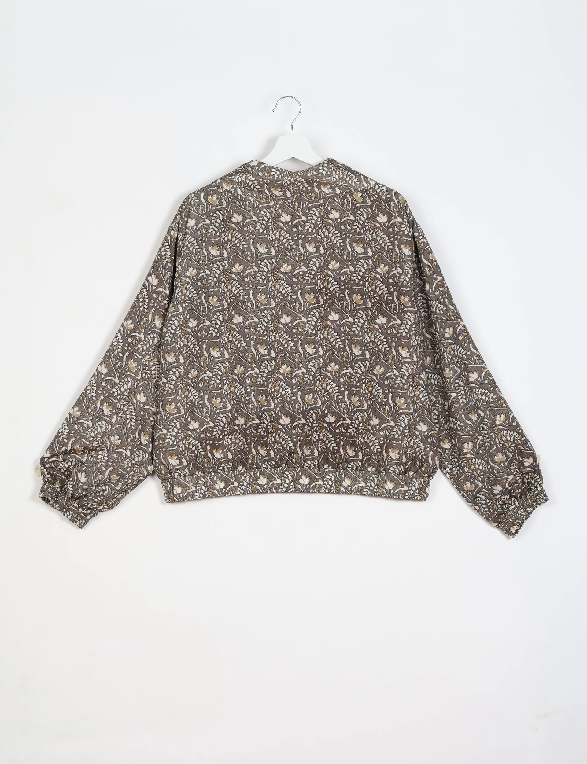 BOMBER JACKET