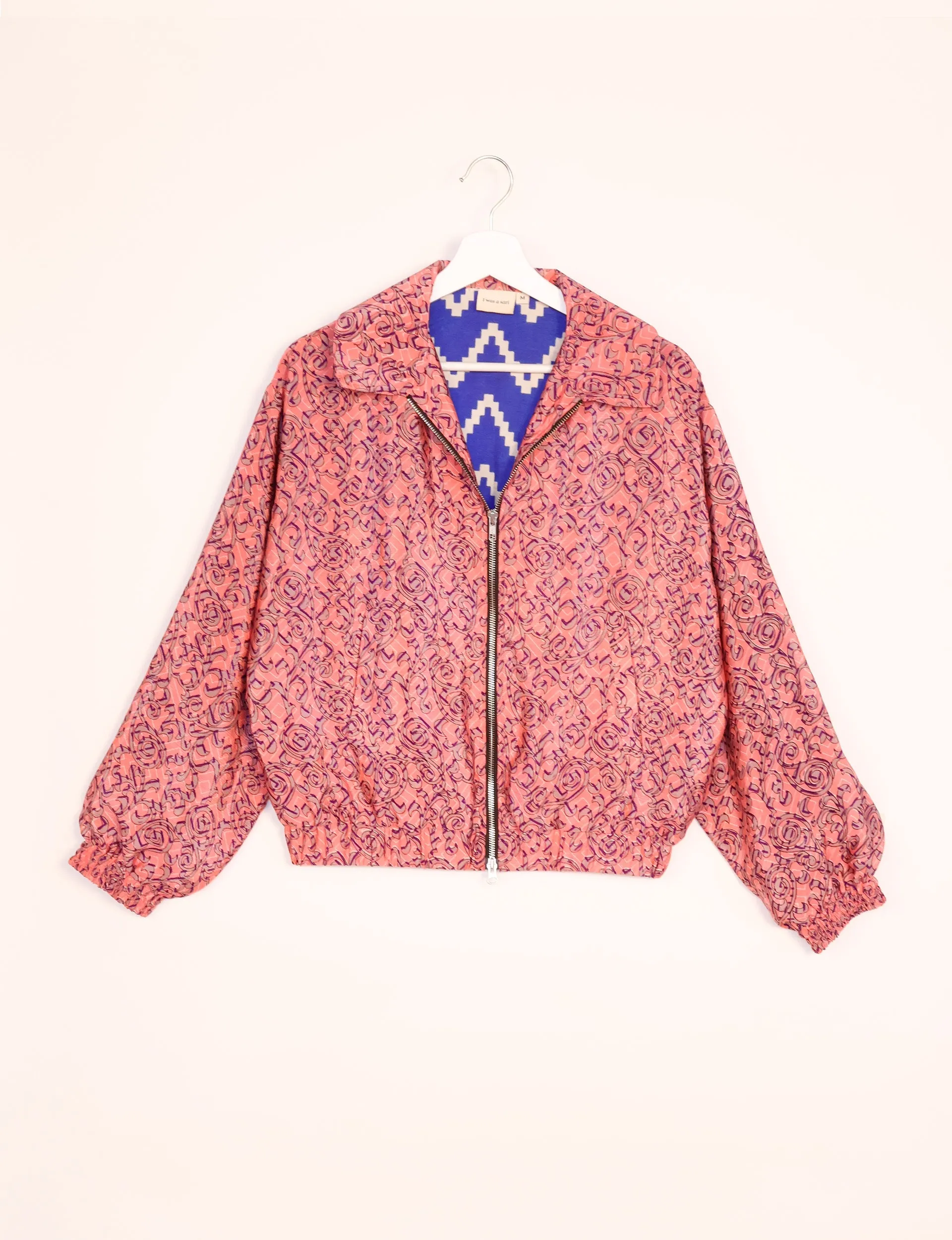 BOMBER JACKET