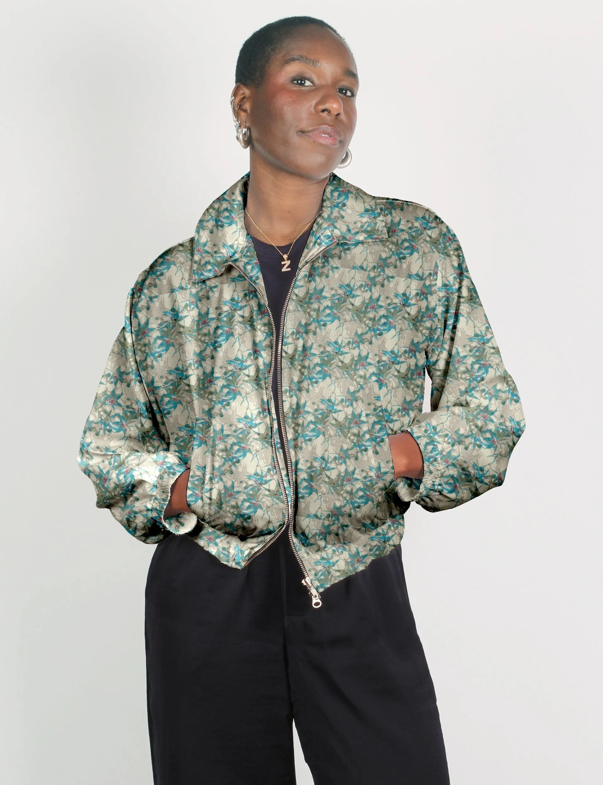 BOMBER JACKET