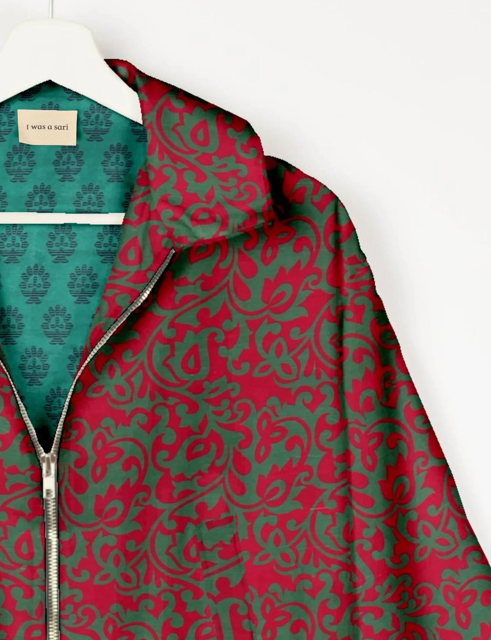 BOMBER JACKET