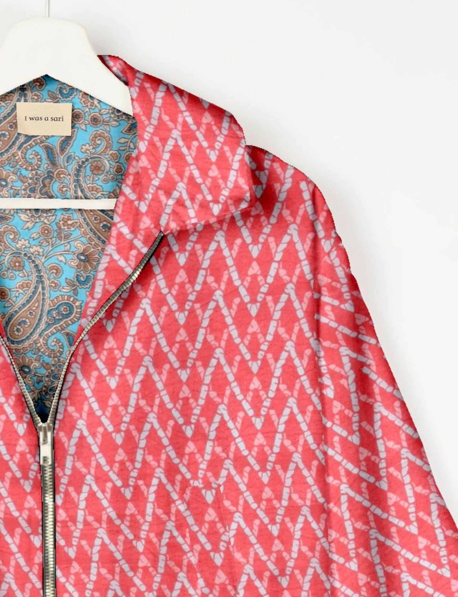 BOMBER JACKET