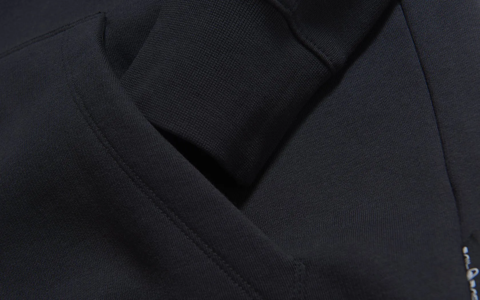 BOWMAN LOGO HOOD