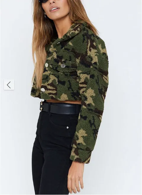 Camouflage Printed Lapel Short Long-sleeved Plush Coat