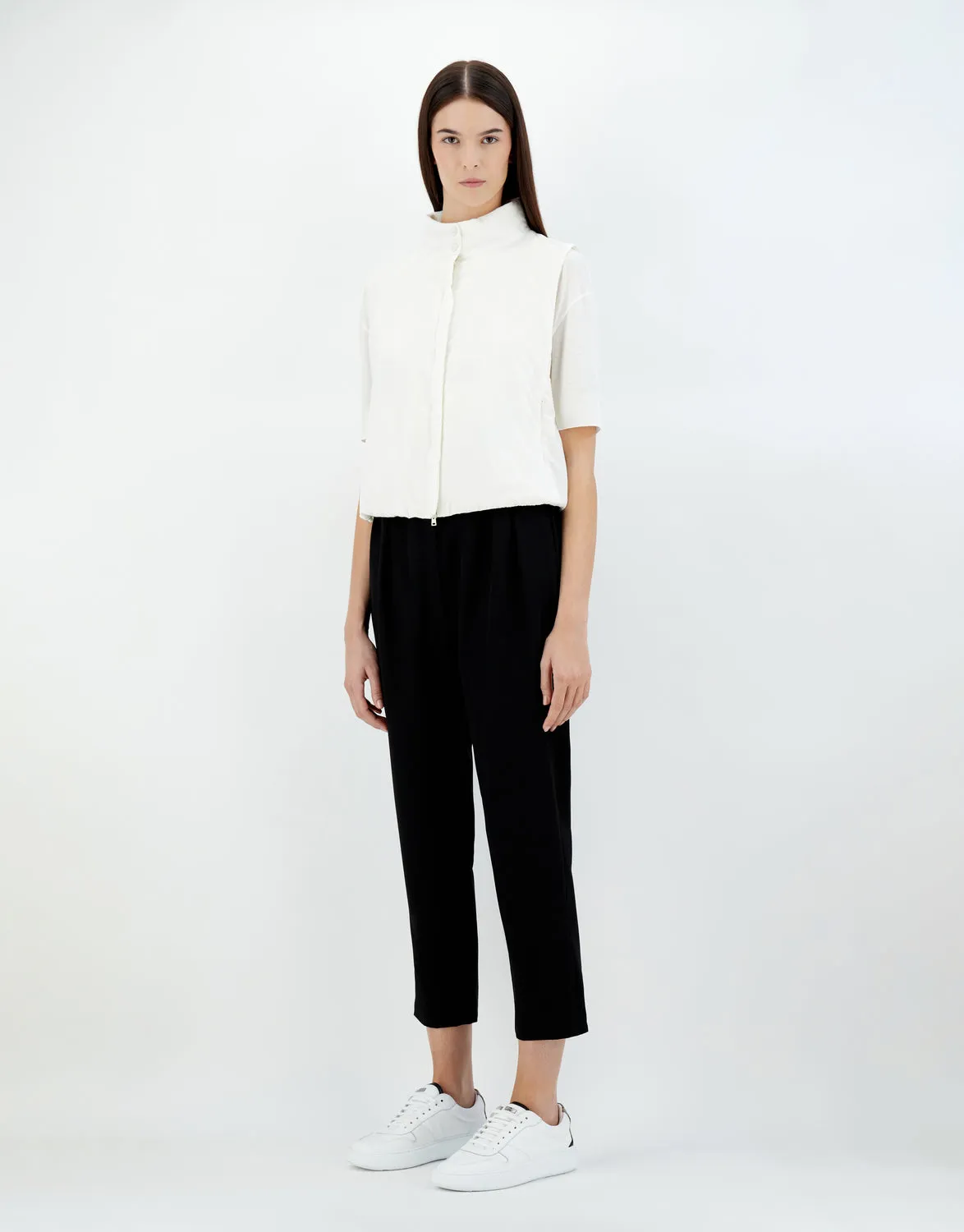 Ecoage Sleeveless Jacket