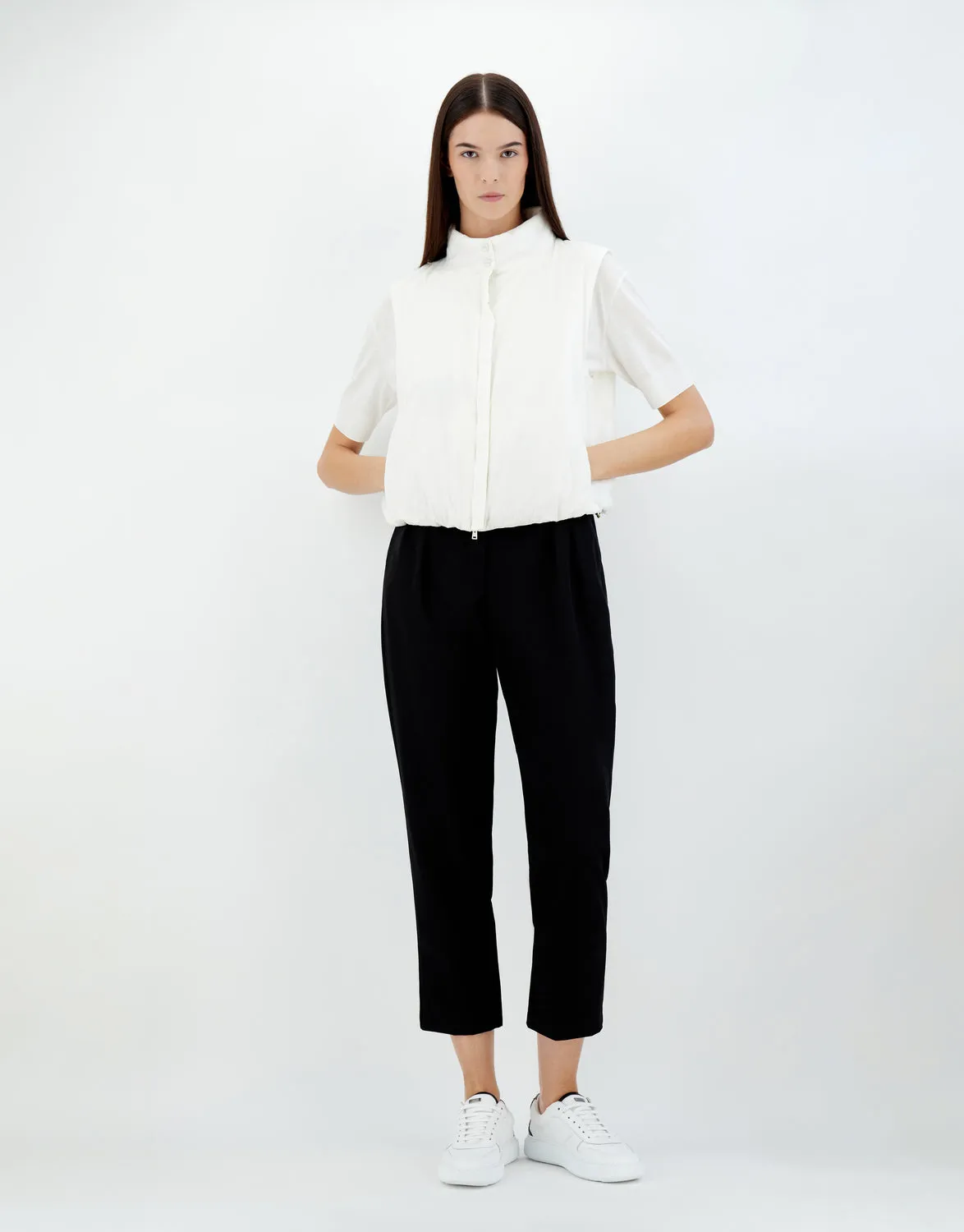Ecoage Sleeveless Jacket