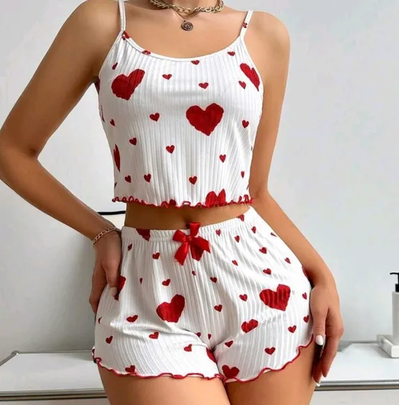 Heart Print Cami Top &amp; Shorts Pajama Set White Set