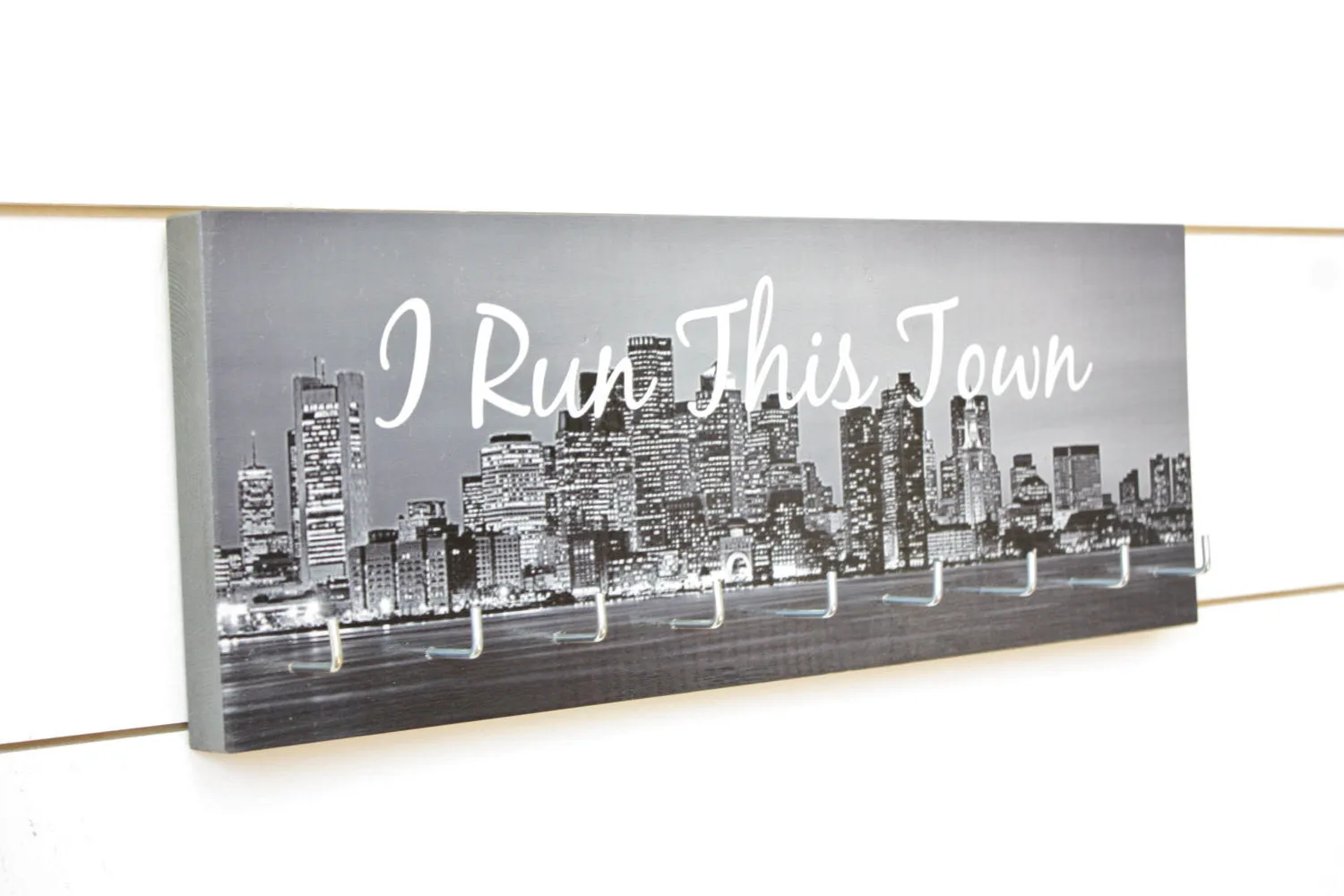Medal Holder - I Run This Town - Medium