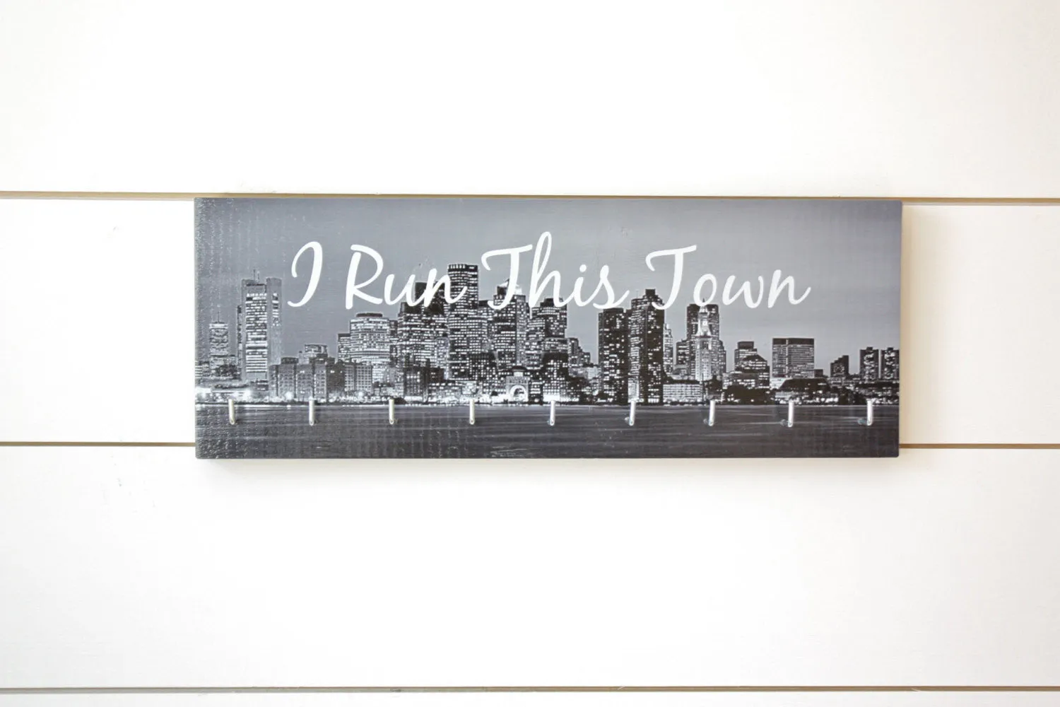 Medal Holder - I Run This Town - Medium