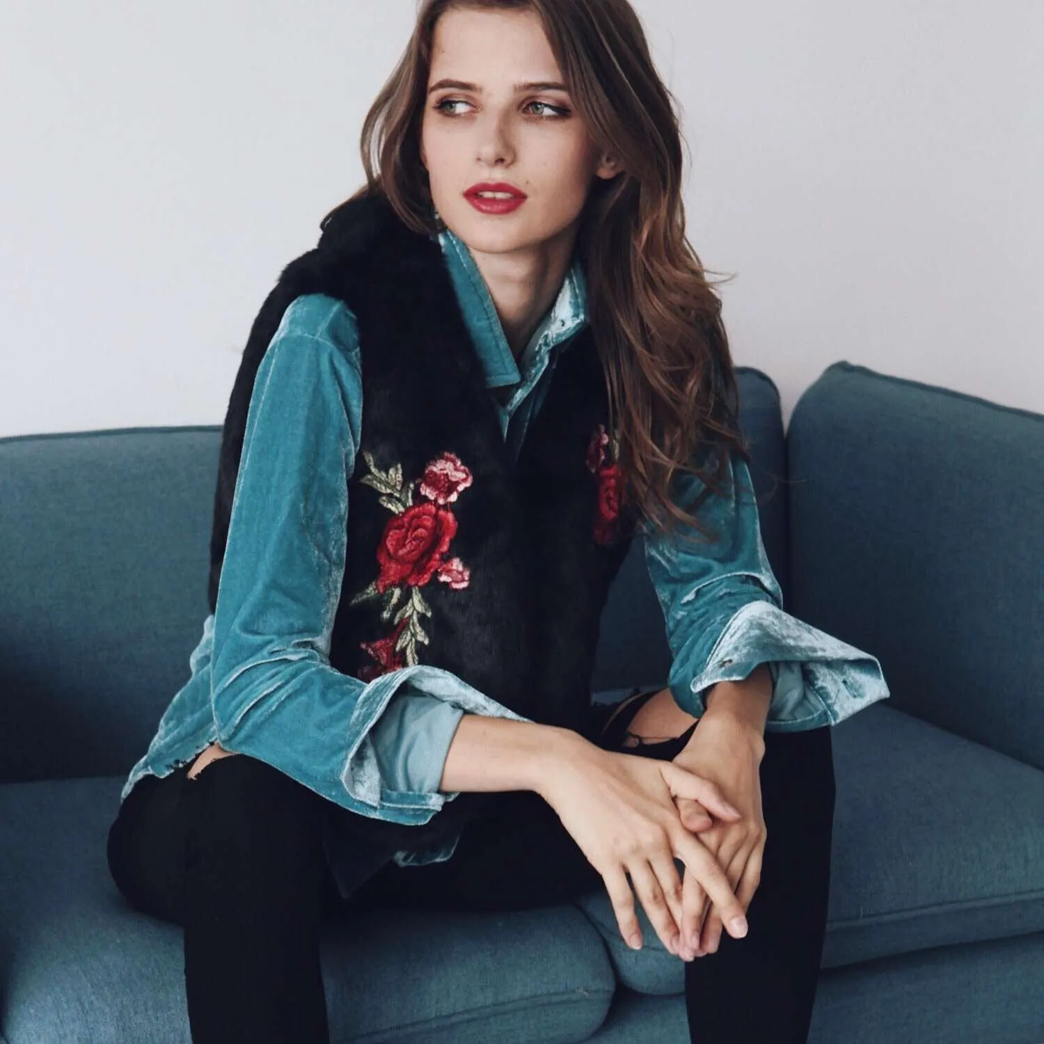 New Vest Jacket Women's Printed Embroidery Short Woolen Coat Vest