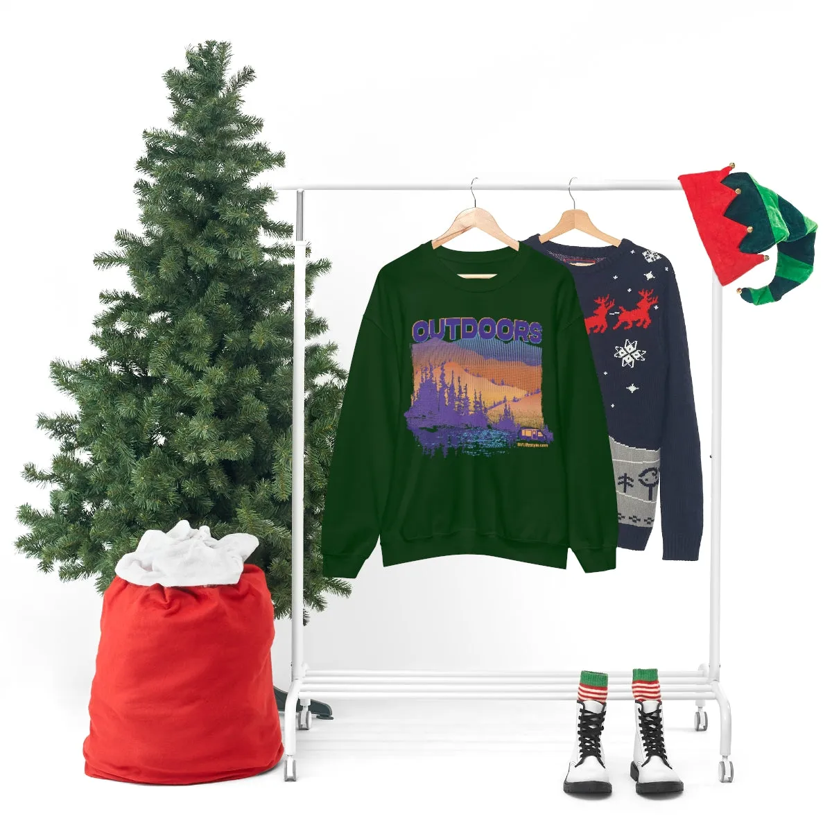 Outdoors Unisex Heavy Blend™ Crewneck Sweatshirt - Black, Forest Green, Dark Heather, Navy