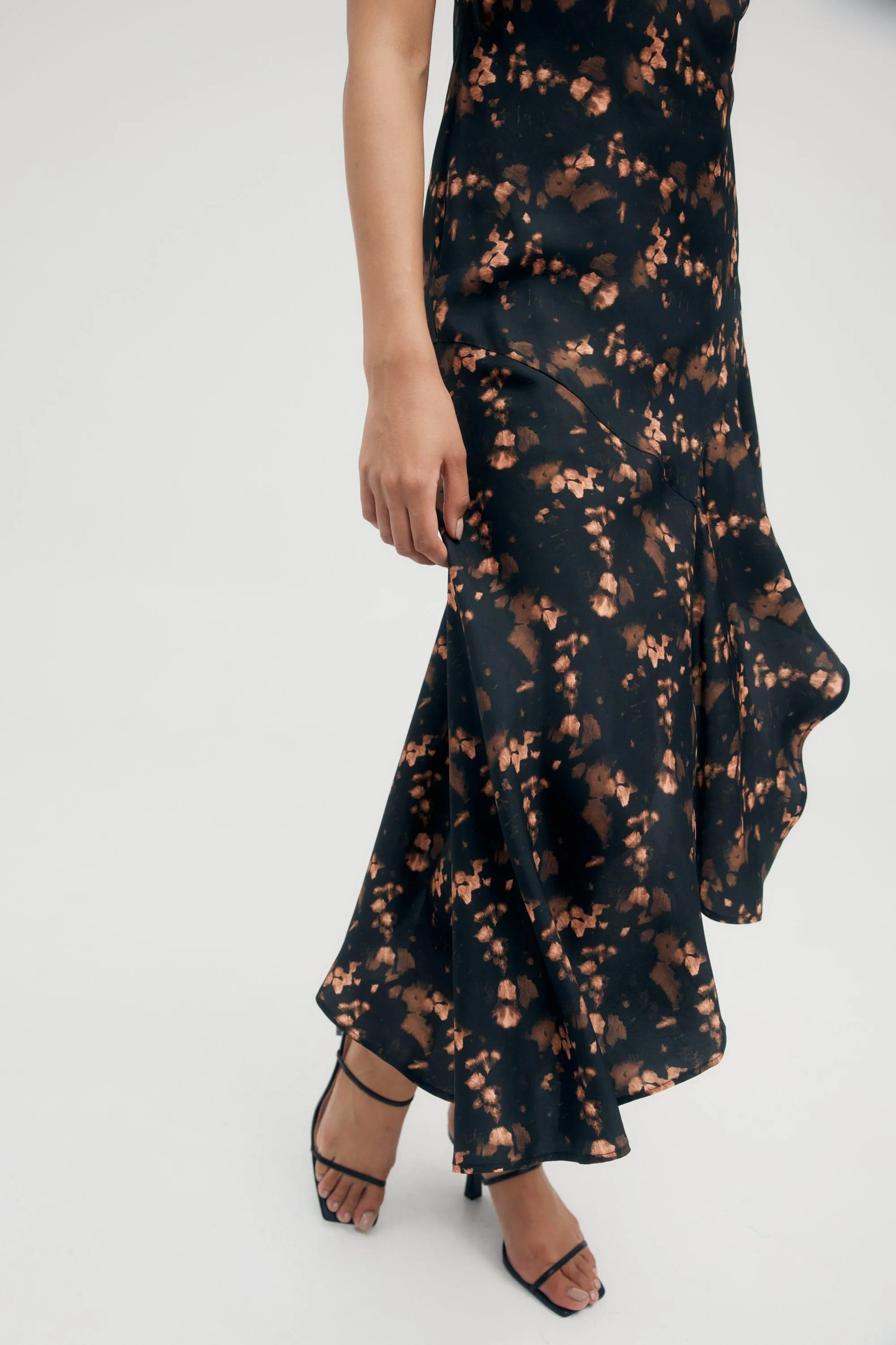 PRESSED PETALS FREE FLOW STRAPLESS DRESS | PETALS