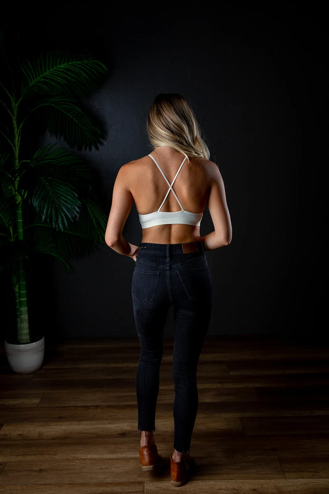 REVEL CROP TOP WHITE
