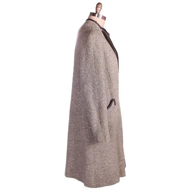 Vintage Ladies Coat  Pale Gray Irish Tweed  1950s Leeds Fits S-L