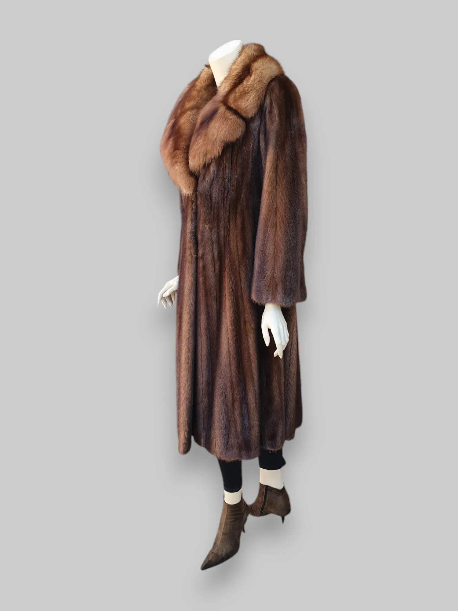 Vintage Lunaraine Mink w/ Sable Collar Coat -Medium