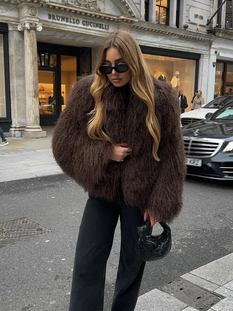 Winter Fashion Solid Fluffy Fur Coat Women High Street Luxury Lapel Collar Faux Fur Jacket Female Casual Overcoats
