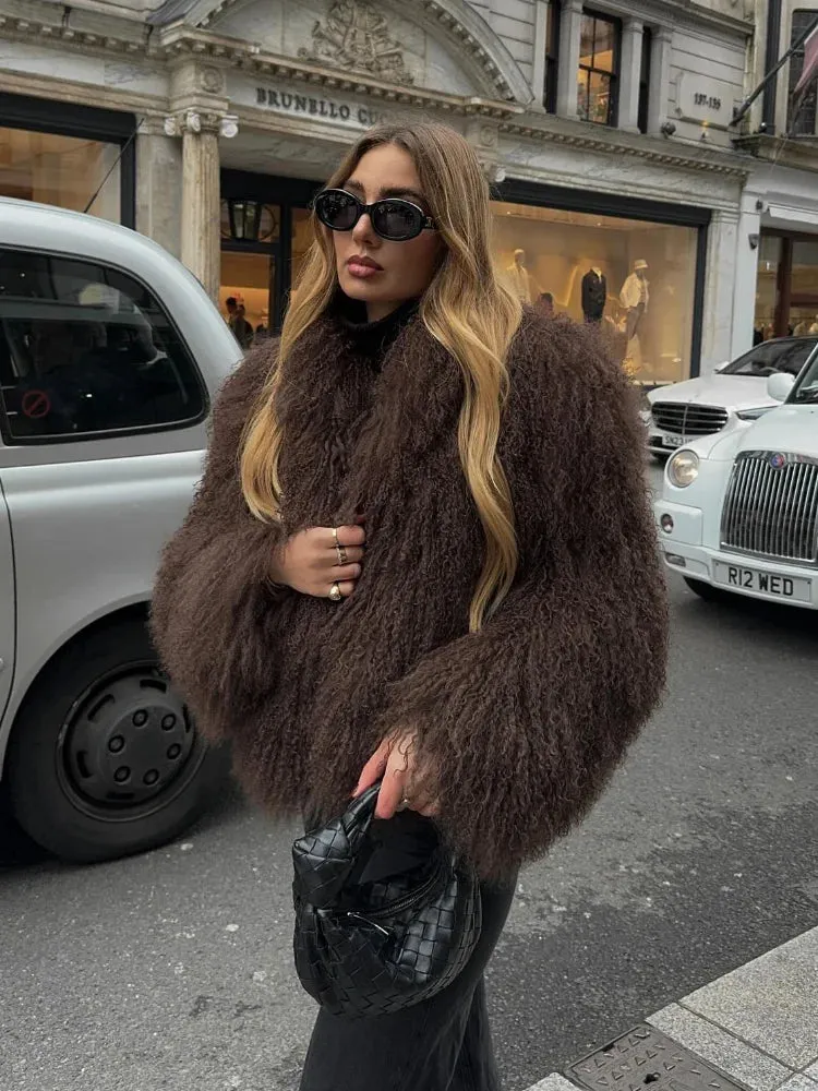 Winter Fashion Solid Fluffy Fur Coat Women High Street Luxury Lapel Collar Faux Fur Jacket Female Casual Overcoats
