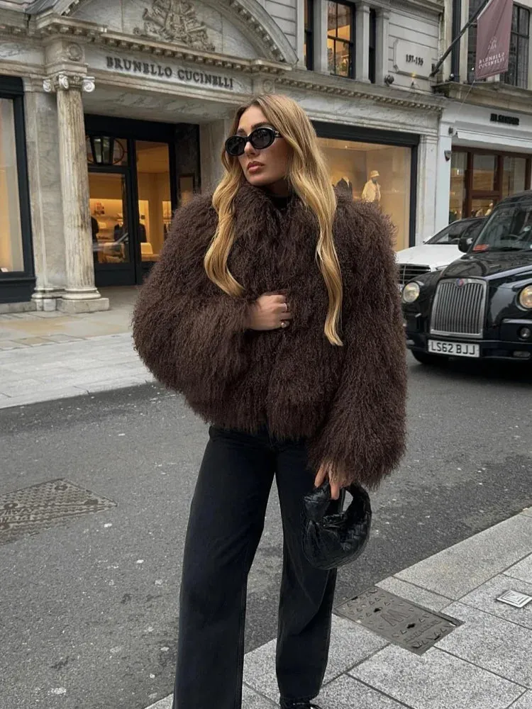 Winter Fashion Solid Fluffy Fur Coat Women High Street Luxury Lapel Collar Faux Fur Jacket Female Casual Overcoats