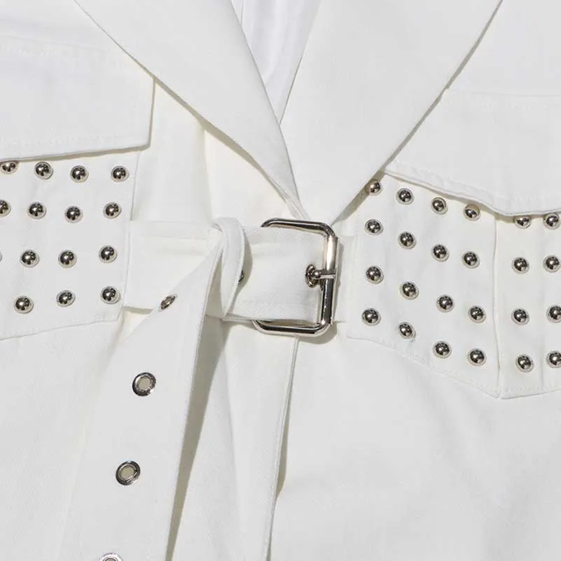 Women's Spliced Button Belt Blazer in White