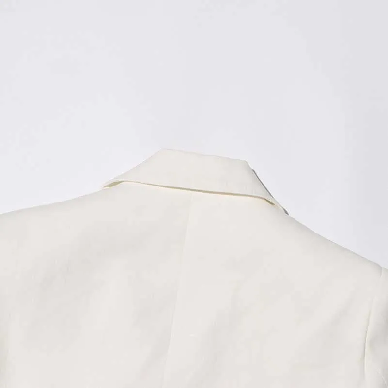 Women's Spliced Button Belt Blazer in White